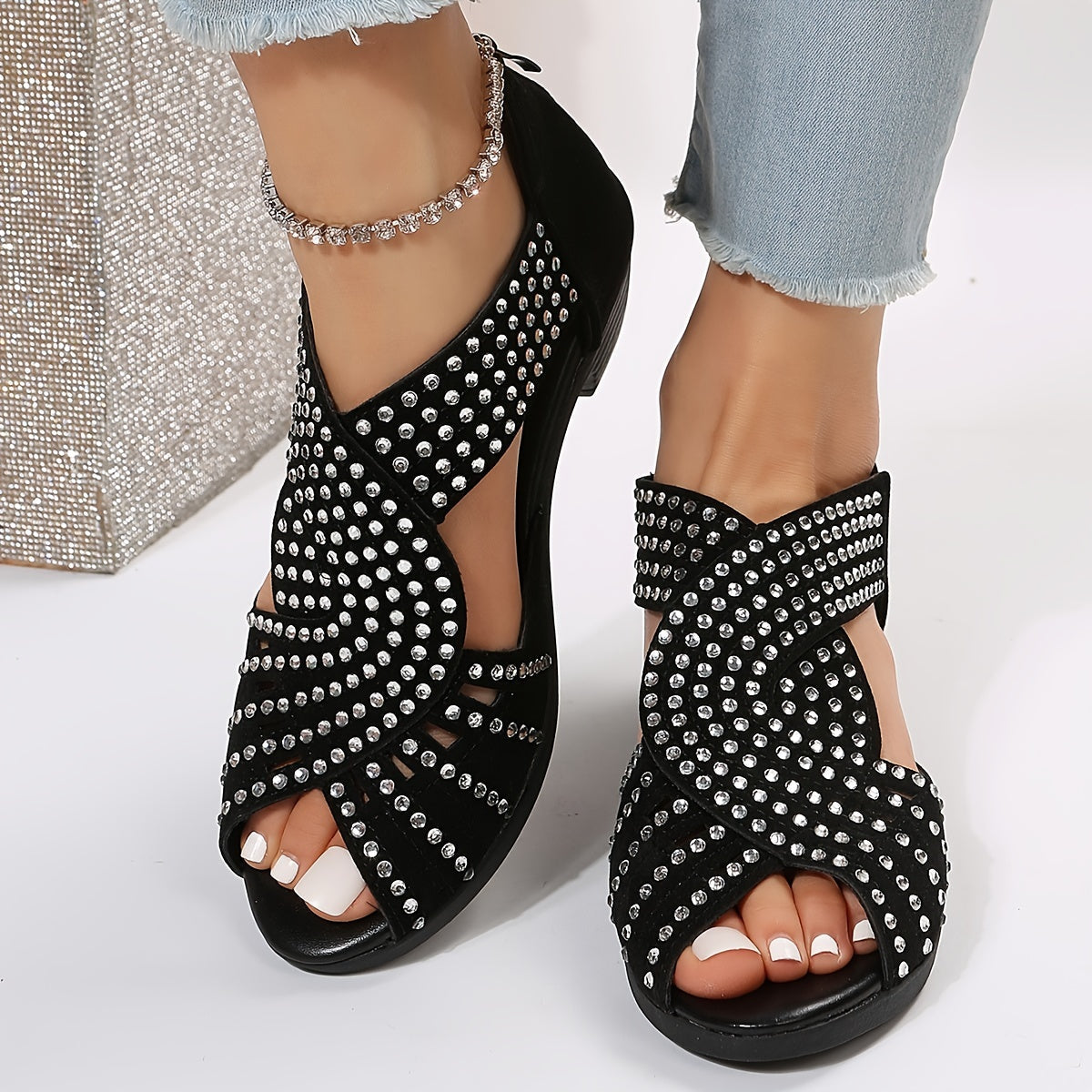 Comfortable Fit Women's Slide Sandals
