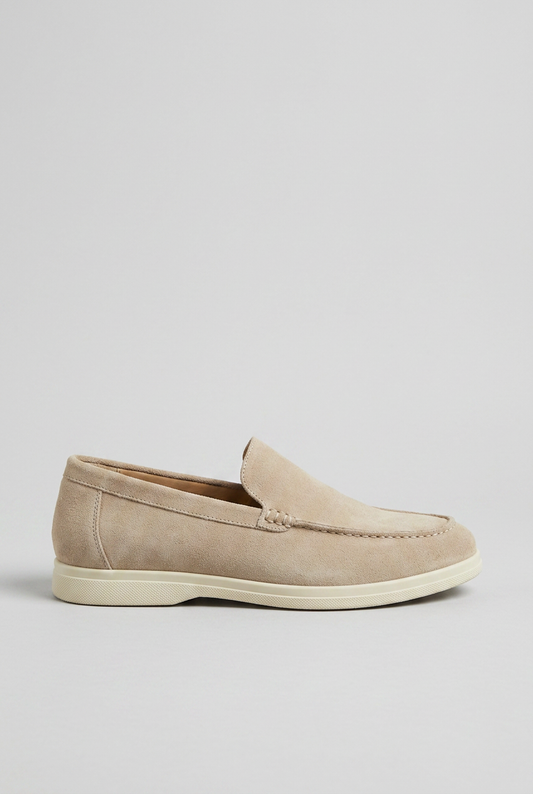 Classic Moc Toe Leather Loafers with Contrast Cup Sole