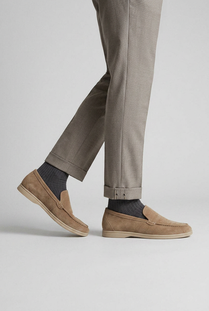 Classic Moccasin Stitch Leather Loafers with Tonal Sole