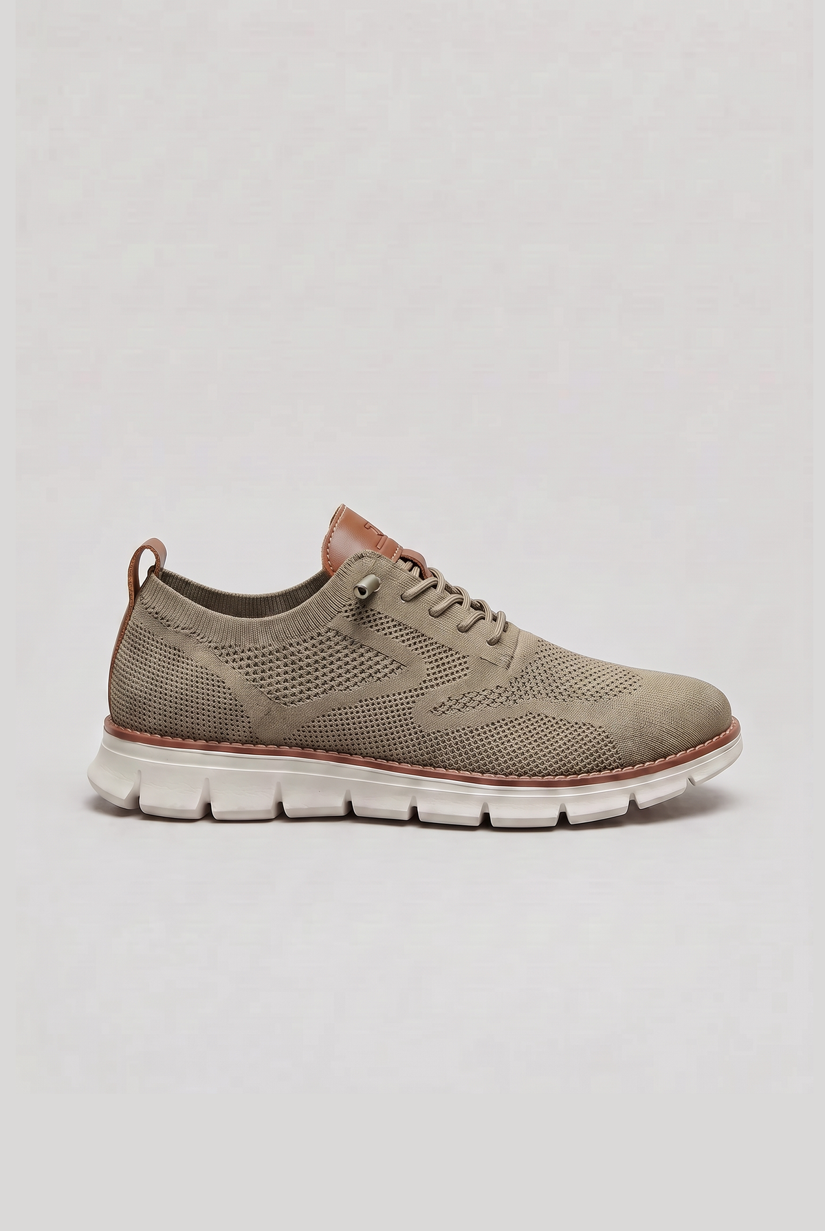 Casual Knit Upper Sneakers with Double Pull Tabs