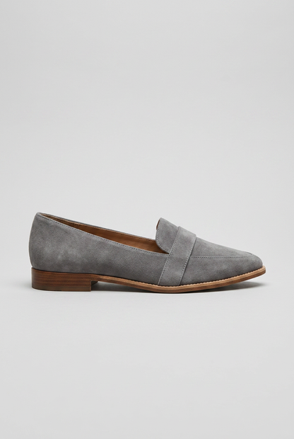 Classic Pointed Toe Leather Loafers with Low Stacked Heel