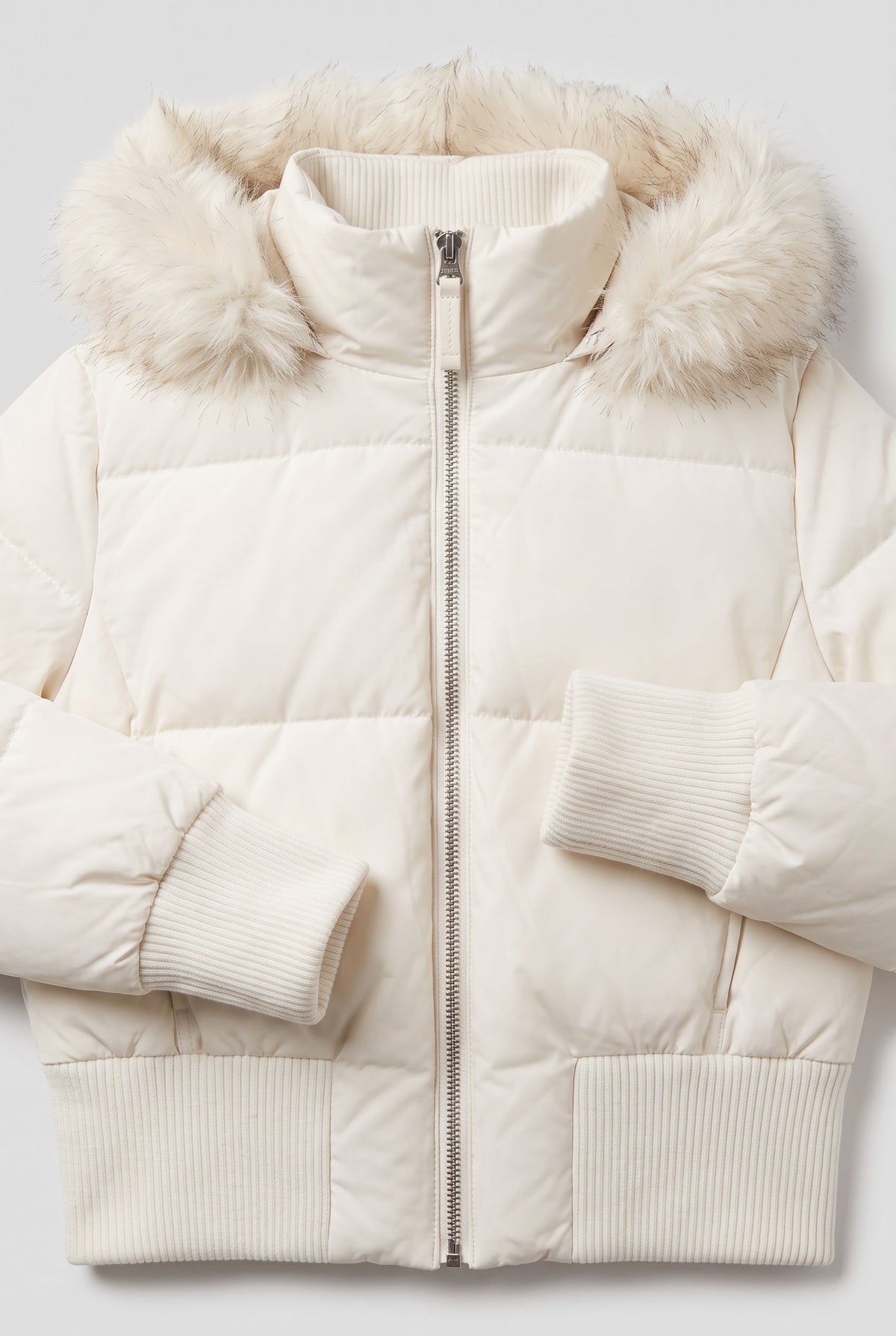 Casual Cropped Puffer Jacket with Ribbed Hem
