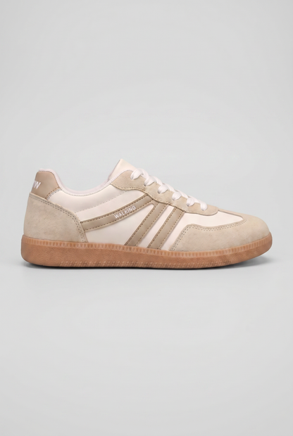 Casual Leather Sneakers with Side Stripes and Gum Sole