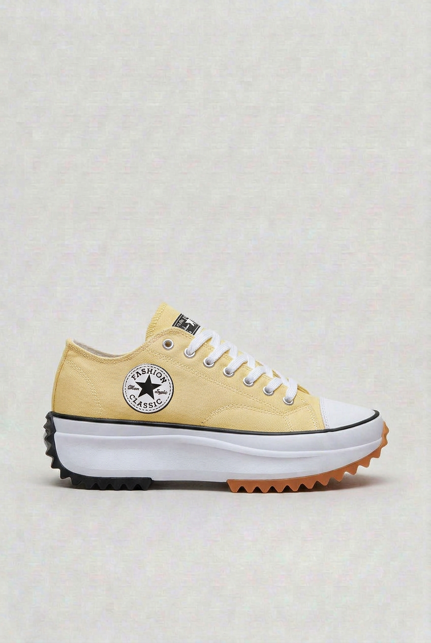 Casual Platform Sole Sneakers with Molded Toe Cap