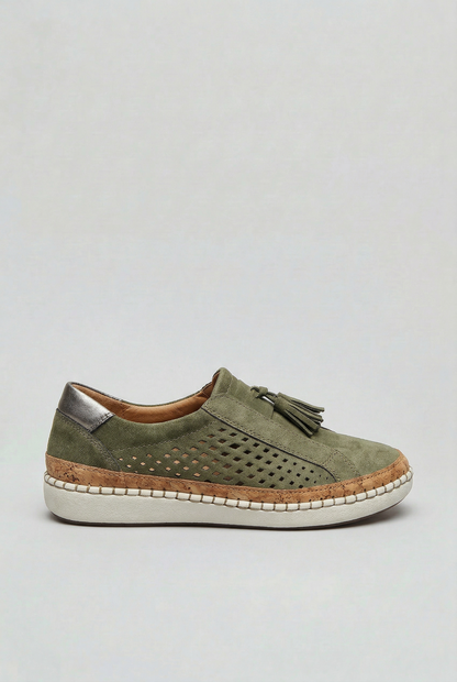 Casual Leather Tassel Slip-On Sneakers