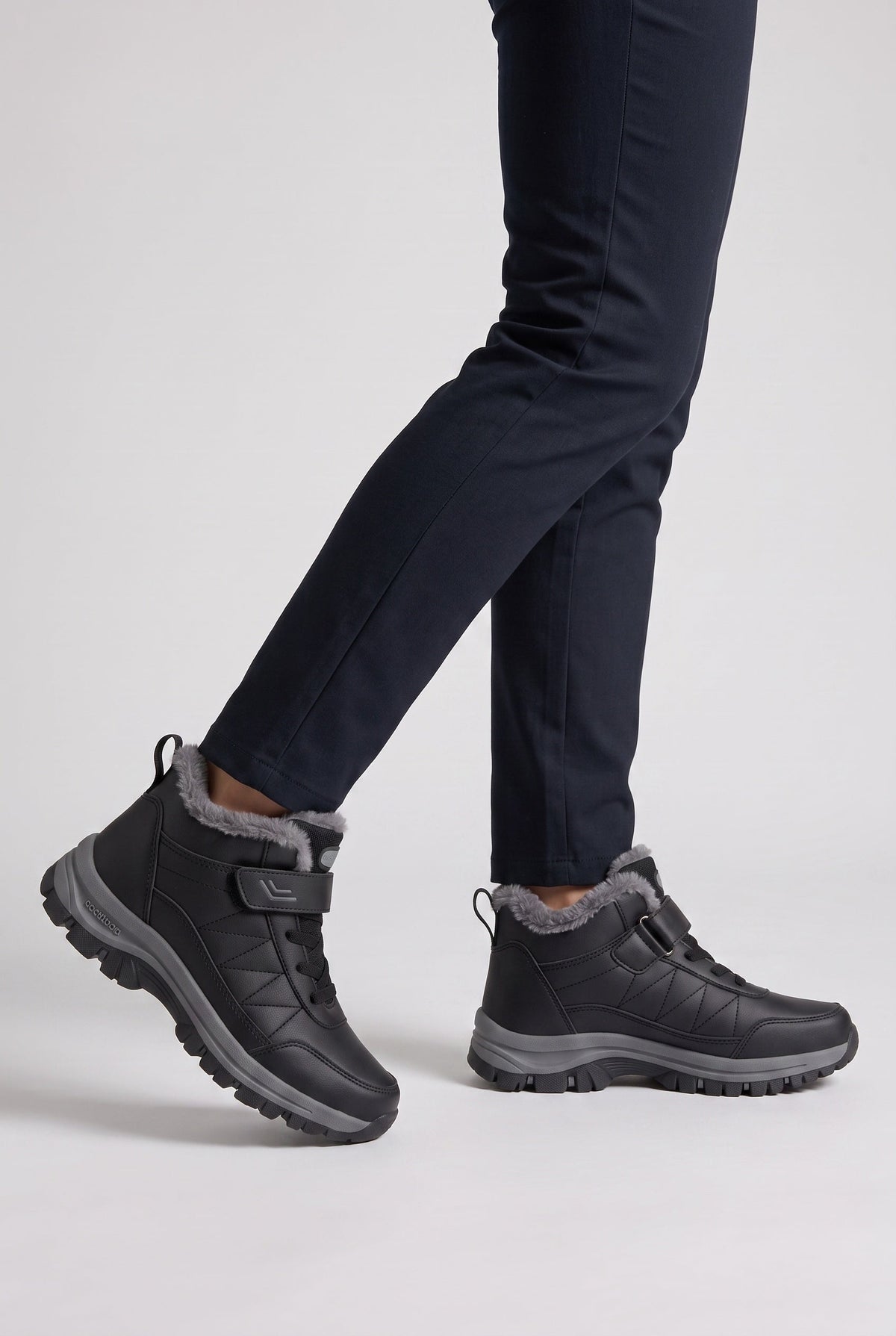 Casual Lace-Up Faux Fur Lined Snow Boots